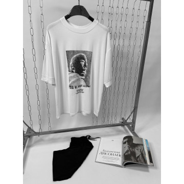 Летний комплект футболка и шорты "Not alone" | Белый Летний комплект футболка и шорты "Not alone" | Белый