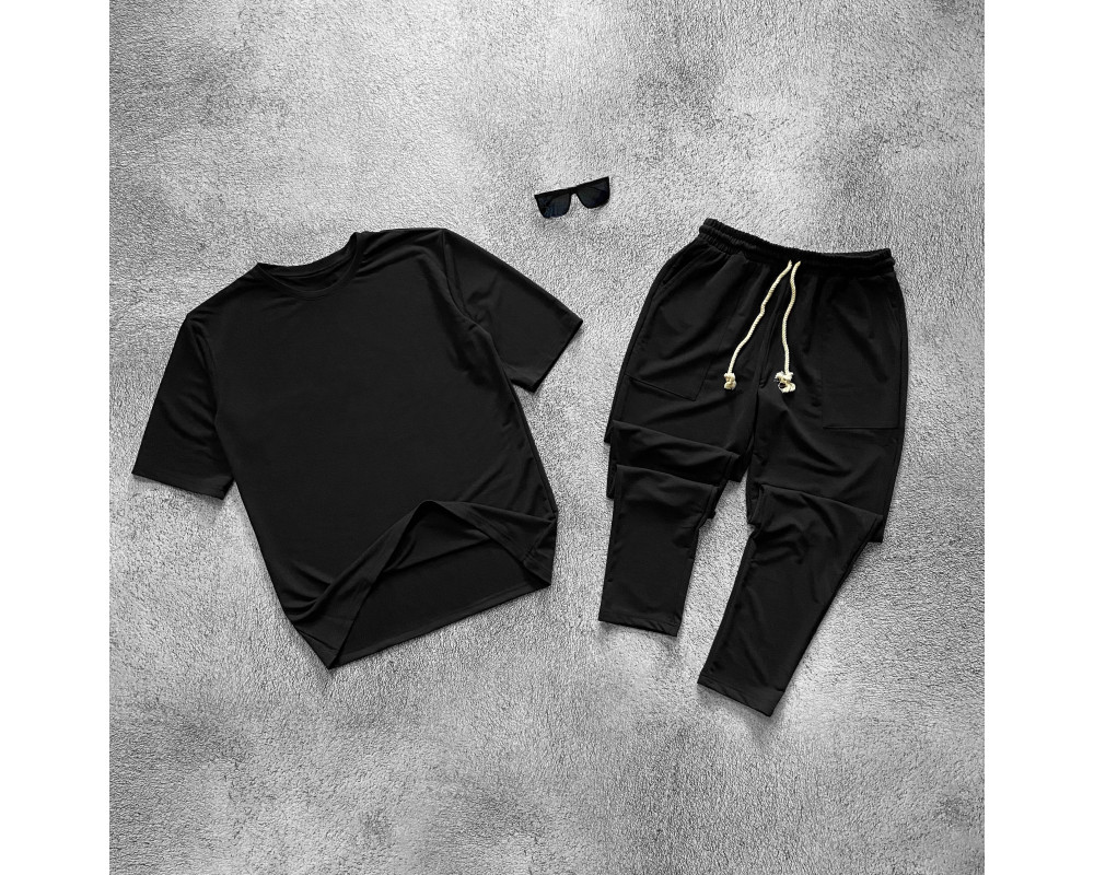 Комплект футболка и штаны черный Комплект футболка и штаны черный