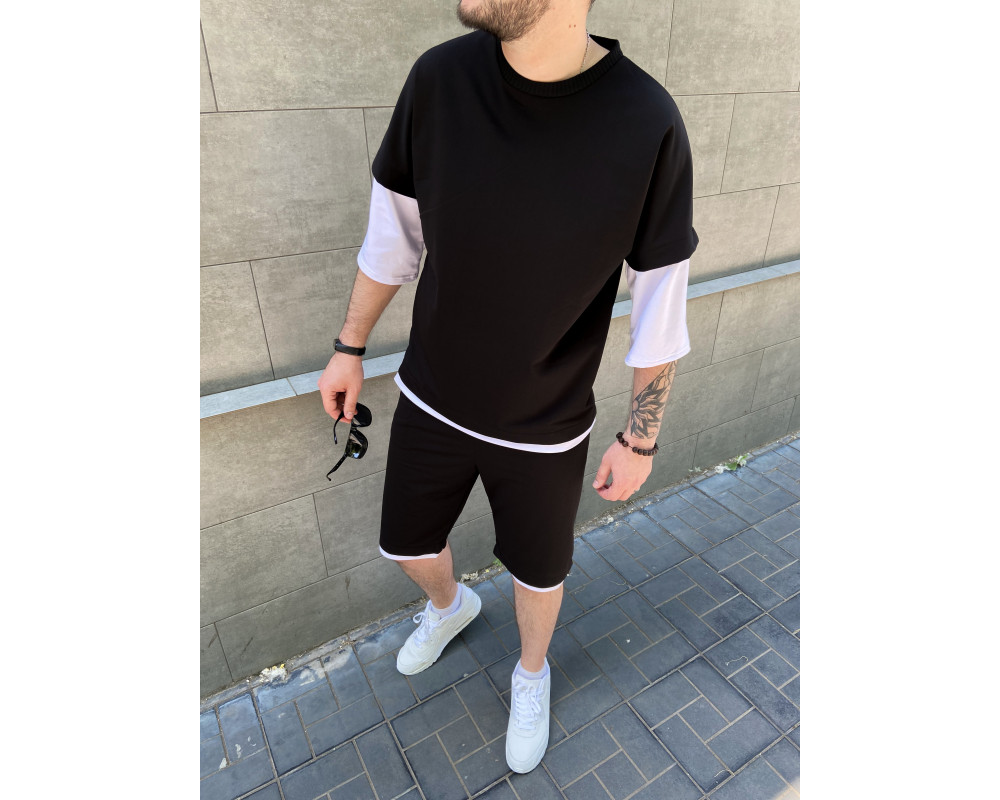Спортивный черный костюм шорты и футболка с рукавами свободного кроя