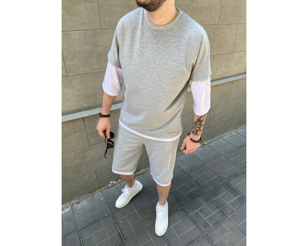 Спортивний сірий костюм шорти та футболка з рукавами вільного крою