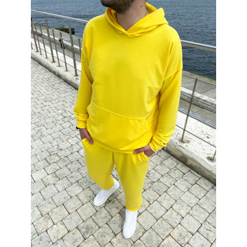 Весенний желтый костюм свободного кроя Весенний желтый костюм свободного кроя