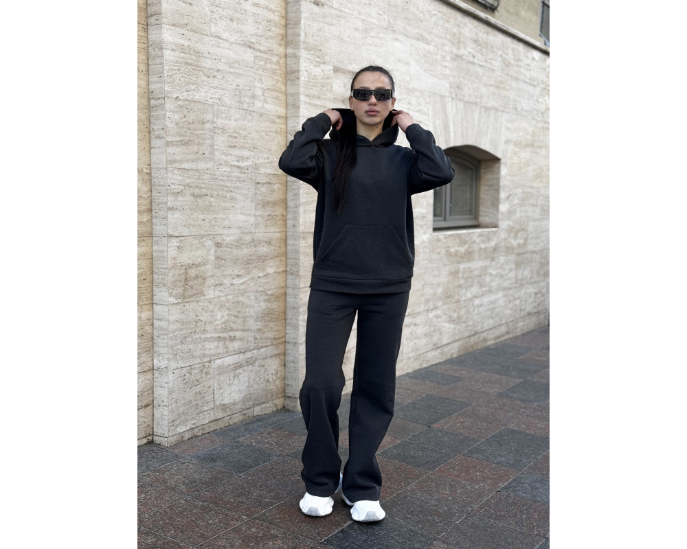 Женский теплый оверсайз костюм с штанами палаццо графит Женский теплый оверсайз костюм с штанами палаццо графит